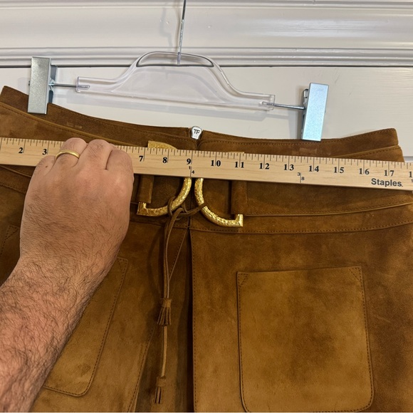 Tom Ford Camel Suede Mini Skort with Gold Double Buckle - Picture 6 of 16